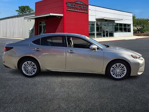 Used 2017 Lexus ES 350 image 6