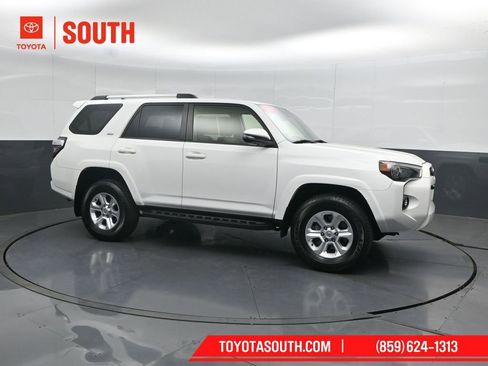 Used 2023 Toyota 4Runner SR5 Premium w/ Moonroof Package AWD/4WD image 1