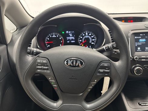 Used 2018 Kia Forte LX w/ LX Popular Package image 14