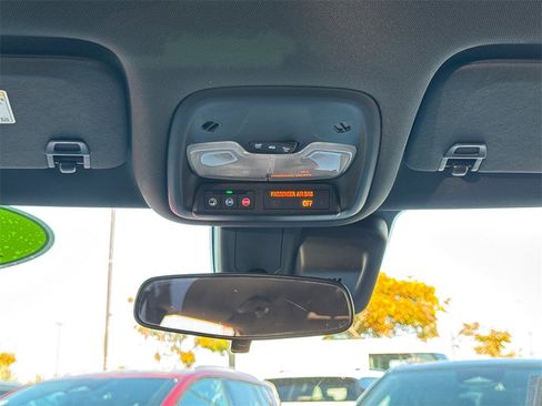 Used 2022 Chevrolet TrailBlazer RS image 24