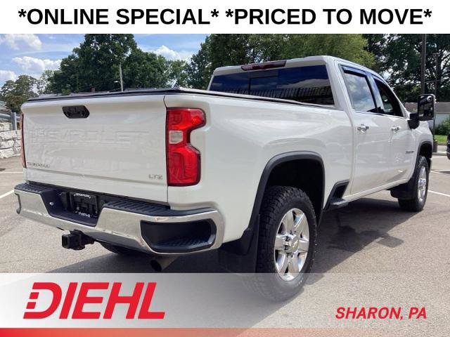 Used 2022 Chevrolet Silverado 2500 LTZ w/ LTZ Convenience Package AWD/4WD image 11