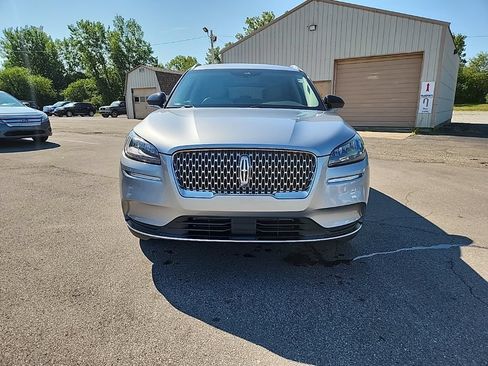 Used 2022 Lincoln Corsair FWD image 11