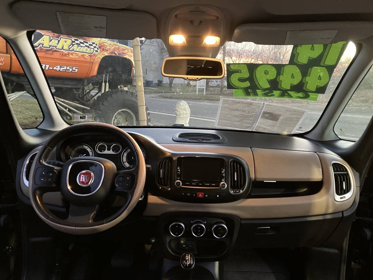 Used 2014 FIAT 500L Lounge FWD image 22