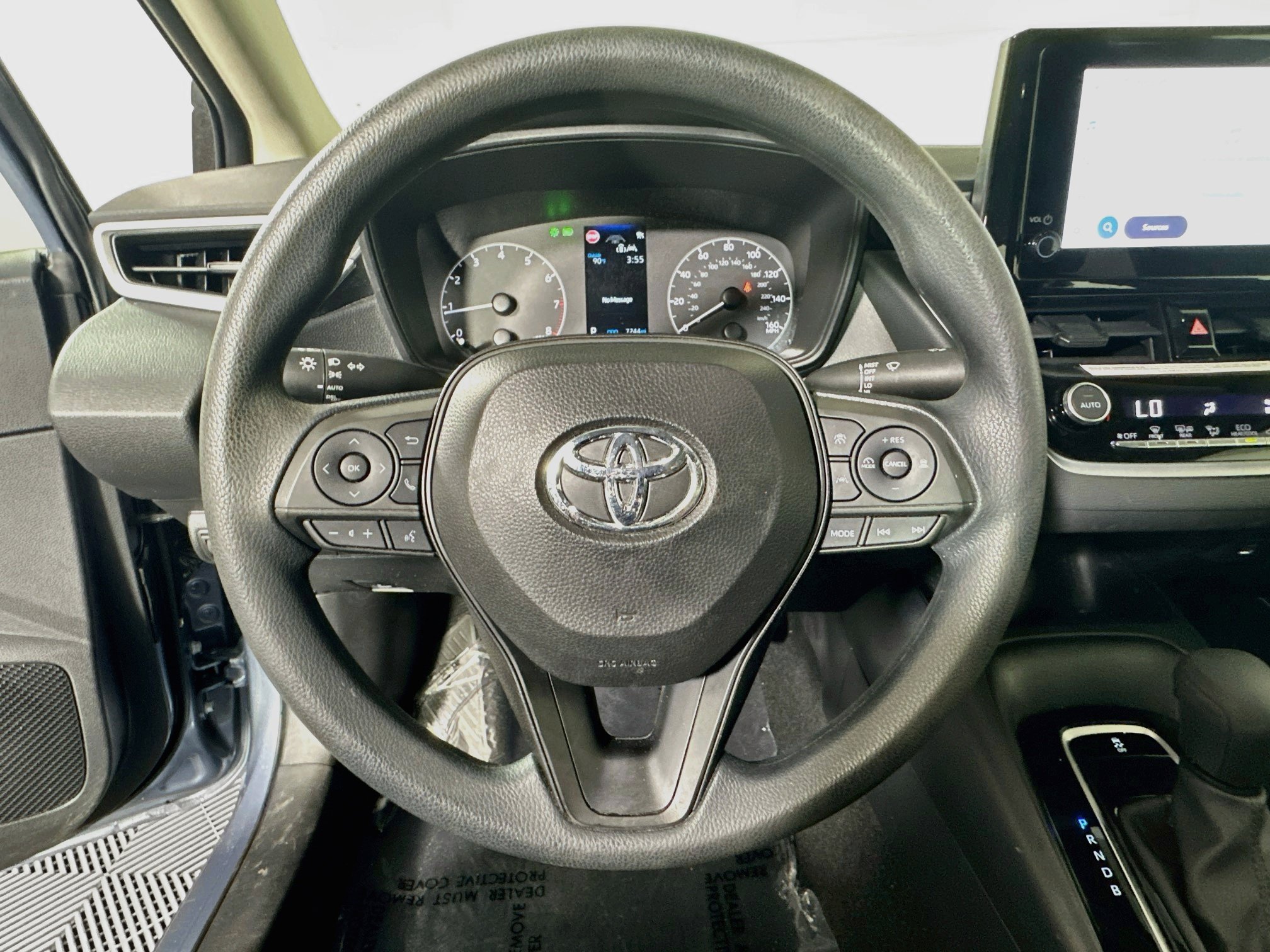 Used 2024 Toyota Corolla LE w/ LE Convenience Package FWD image 15