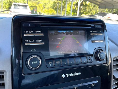 Used 2014 Nissan Titan SV w/ SV Premium Utility Package AWD/4WD image 26