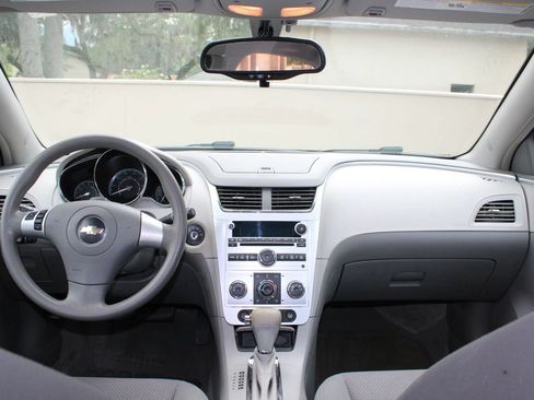 Used 2008 Chevrolet Malibu LS FWD image 9