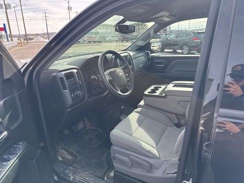 Used 2019 Chevrolet Silverado 1500 Custom w/ Custom Convenience Package image 10