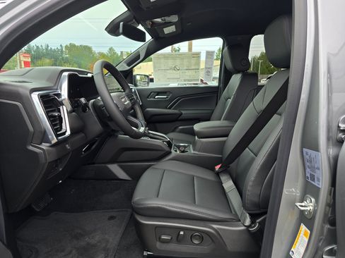 New 2026 GMC Canyon Elevation w/ Convenience Package image 17