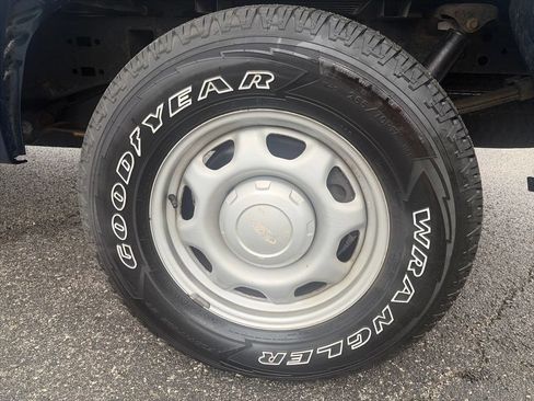 Used 2018 Ford F150 XL w/ Equipment Group 101A Mid AWD/4WD image 11