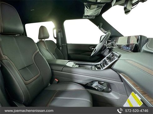 New 2026 Nissan Armada SL w/ Captain's Chari Seat Package image 29