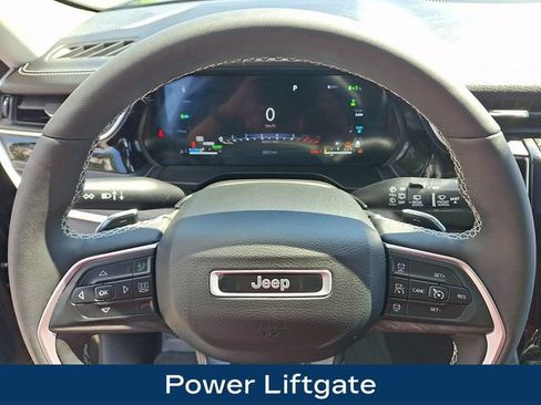 Used 2024 Jeep Grand Cherokee Limited 4xe AWD/4WD image 4
