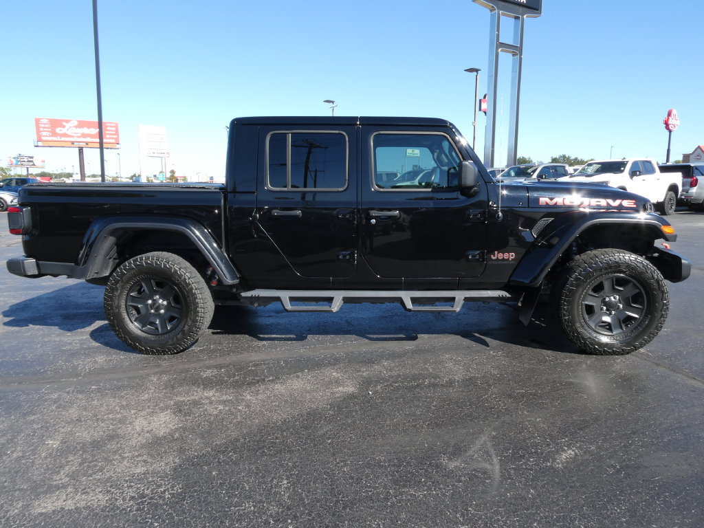 Used 2023 Jeep Gladiator Mojave w/ LED Lighting Group AWD/4WD image 5