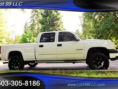 Used 2006 Chevrolet Silverado 2500 LT AWD/4WD image 8