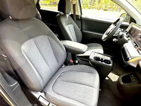 Certified 2025 Hyundai Ioniq 5 SE RWD image 21