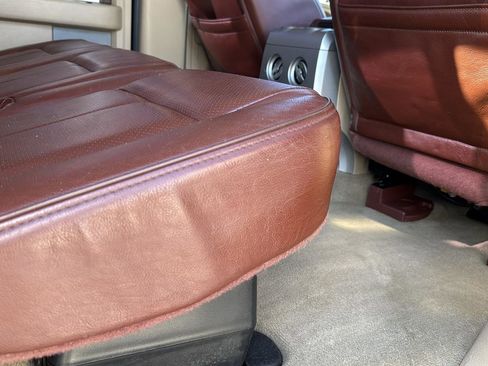 Used 2013 Ford F150 King Ranch w/ King Ranch Luxury Pkg image 27