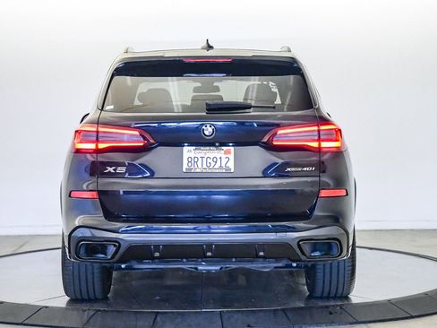 Used 2020 BMW X5 xDrive40i w/ M Sport Package image 3
