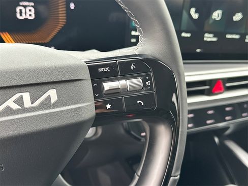 New 2026 Kia Sorento LX image 22