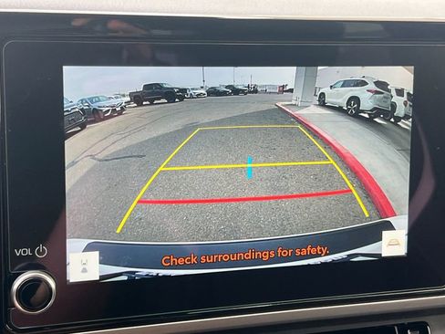 Certified 2025 Toyota Camry SE w/ Convenience Package image 20