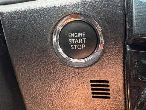 Used 2024 Toyota 4Runner TRD Off-Road Premium w/ Moonroof Package AWD/4WD image 20