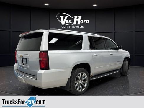 Used 2016 Chevrolet Suburban LTZ AWD/4WD image 4