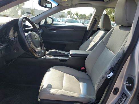 Used 2013 Lexus ES 350 image 24