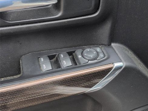 Used 2020 Chevrolet Silverado 1500 RST image 17