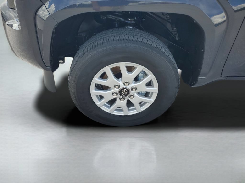 Used 2026 Toyota Tacoma SR5 RWD image 25