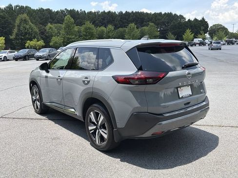 Certified 2023 Nissan Rogue SL w/ SL Premium Package FWD image 7