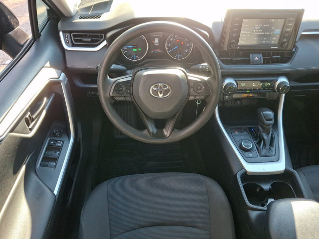 Used 2021 Toyota RAV4 LE AWD/4WD image 12