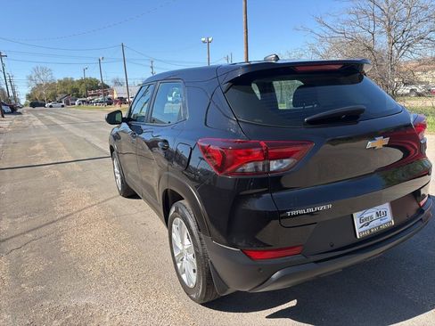 Used 2021 Chevrolet TrailBlazer LS image 5