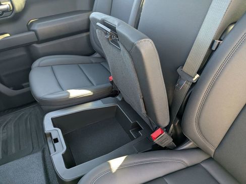 New 2025 Chevrolet Silverado 1500 W/T image 25