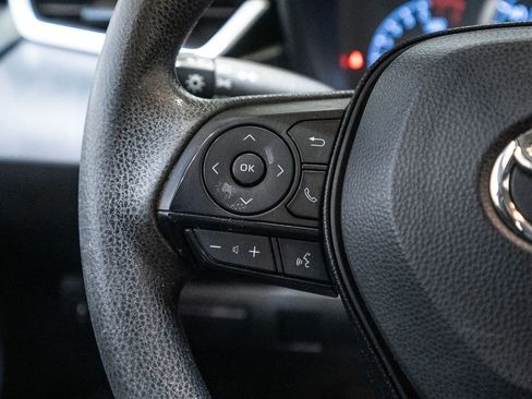 Used 2020 Toyota Corolla LE image 24