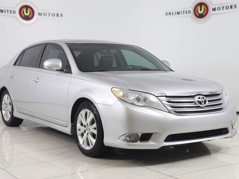 Used 2011 Toyota Avalon FWD image 20