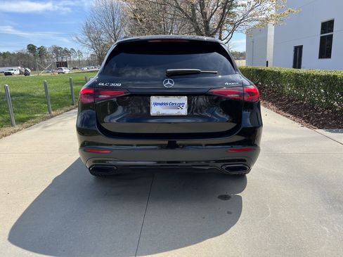 Certified 2024 Mercedes-Benz GLC 300 300 image 8