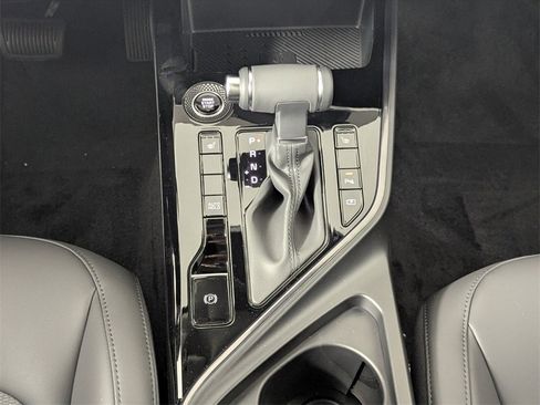 New 2026 Kia Niro EX image 21