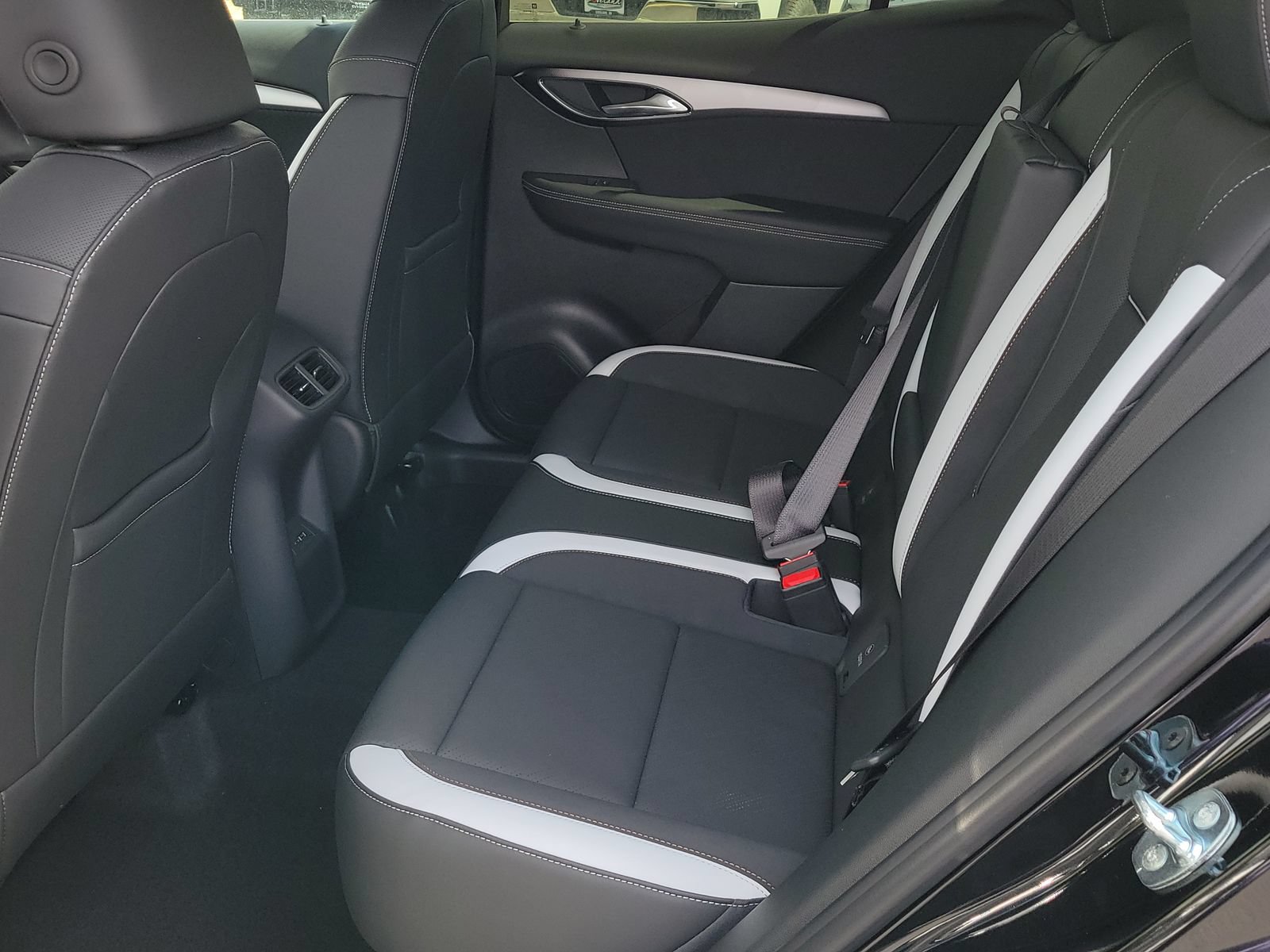 New 2026 Buick Envision Sport Touring AWD/4WD image 7
