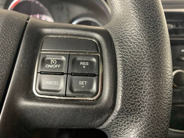 Used 2013 Chrysler 200 LX FWD image 26