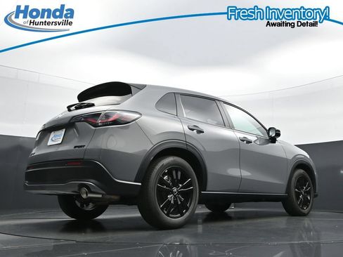Used 2026 Honda HR-V Sport image 32