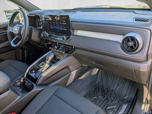 Used 2023 Chevrolet Colorado LT image 22