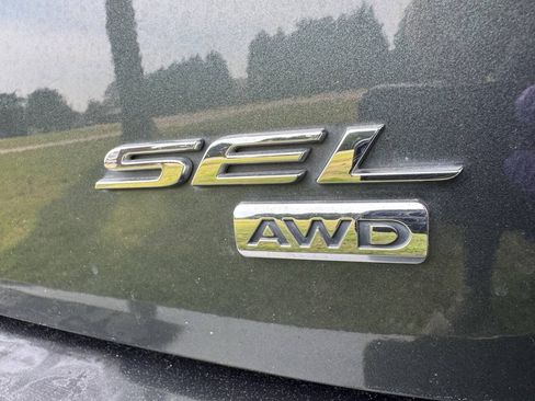 Used 2015 Ford Edge SEL w/ Equipment Group 201A AWD/4WD image 11