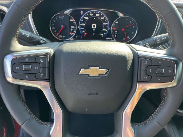 Used 2025 Chevrolet Blazer Premier w/ Driver Confidence II Package FWD image 19