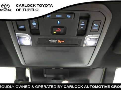 Used 2023 Toyota Sequoia Capstone RWD image 41