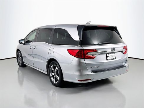 Used 2018 Honda Odyssey Touring image 8