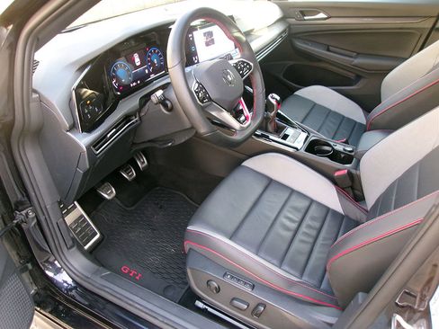 Used 2024 Volkswagen GTI Autobahn image 16