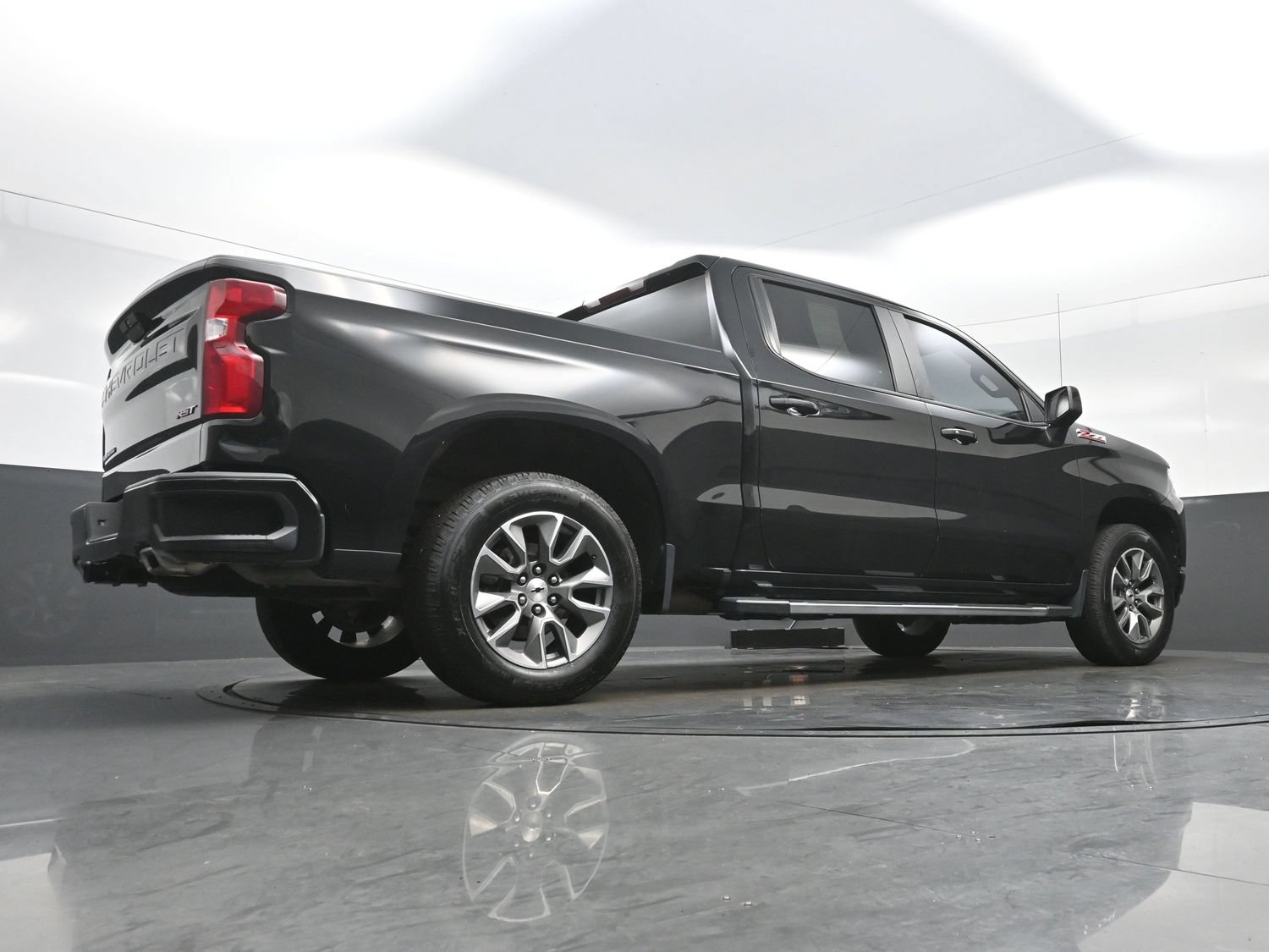 Used 2021 Chevrolet Silverado 1500 RST AWD/4WD image 31