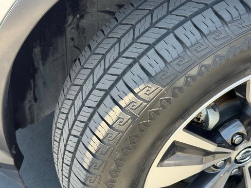 Used 2021 Nissan Murano SV FWD image 18