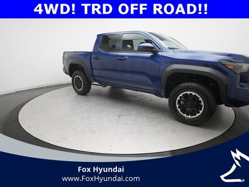 Used 2024 Toyota Tacoma TRD Off-Road image 13