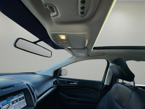 Used 2017 Ford Edge Titanium w/ Equipment Group 301A image 23