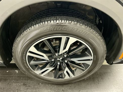 Used 2023 Mitsubishi Eclipse Cross SEL image 8