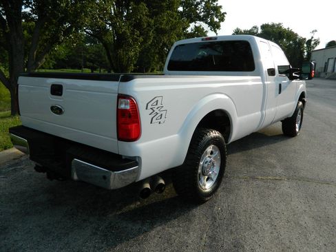 Used 2011 Ford F250 XLT w/ Advanced Security Group AWD/4WD image 7